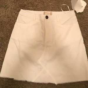 White altard state skirt